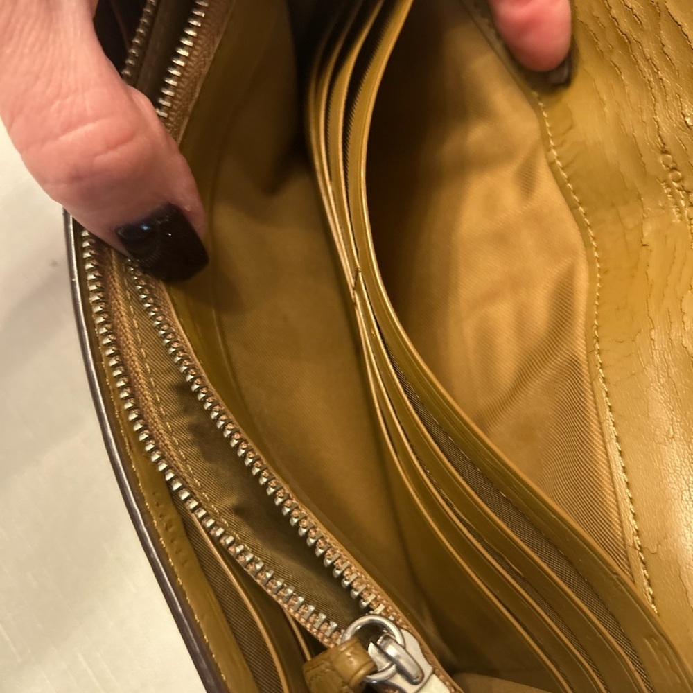 Coach Tan Leather Wallet - Picture 7 of 9